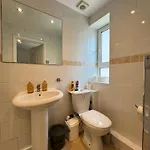 Spacious 3Bd Flat Close To Tube - Fulham!
